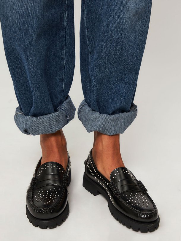 Ontdek de Dan Lug lederen loafers met studs van Sebago in de kleur zwart bij Orangebag. Op werkdagen voor 21:45 besteld, morgen in huis.