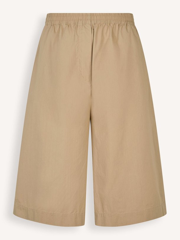 Ontdek de Rhye katoenen bermuda short van Second Female in de kleur Camel bij Orangebag. Op werkdagen voor 21:45 besteld, morgen in huis.