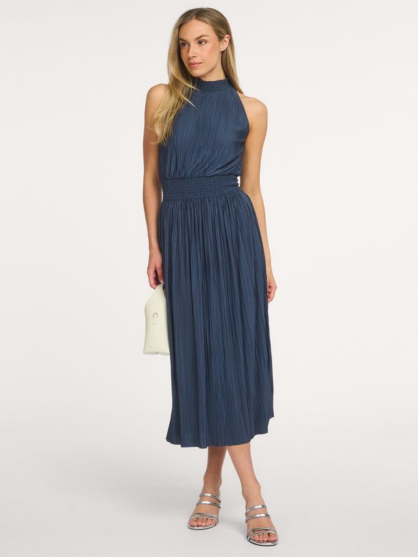 Ontdek de UMA DRESS 10167 van Samsoe Samsoe bij Orangebag. Op werkdagen voor 21:45 besteld, morgen in huis.