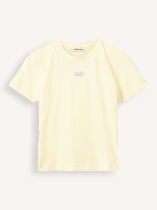 Ontdek de Indy katoenmix logo T-shirt van Sofie Schnoor in de kleur Geel bij Orangebag. Op werkdagen voor 21:45 besteld, morgen in huis.