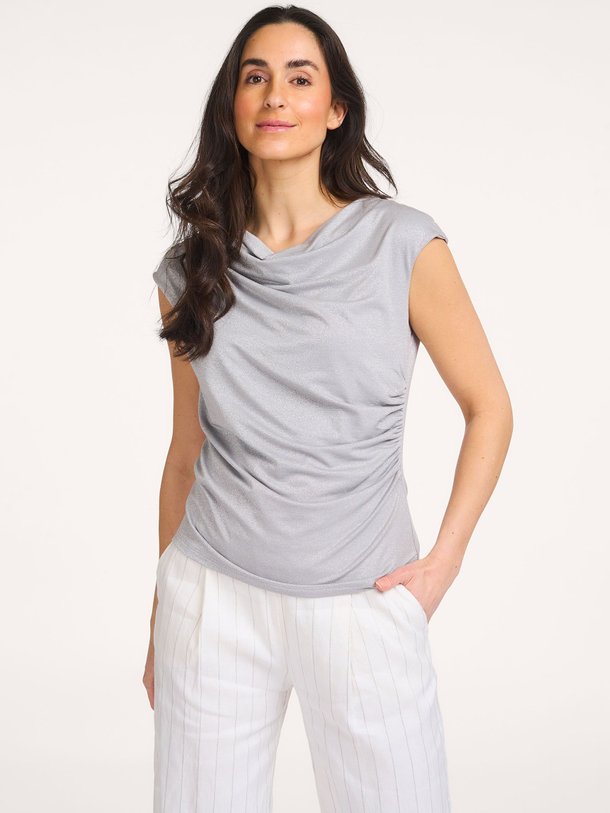 Ontdek de Viscosemix glitter top van No Man's Land in de kleur Grijs bij Orangebag. Op werkdagen voor 21:45 besteld, morgen in huis.