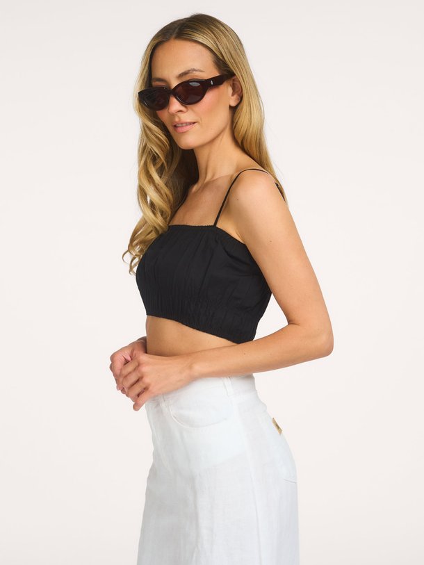 Ontdek de GATHERED TOP van Closed bij Orangebag. Op werkdagen voor 21:45 besteld, morgen in huis.