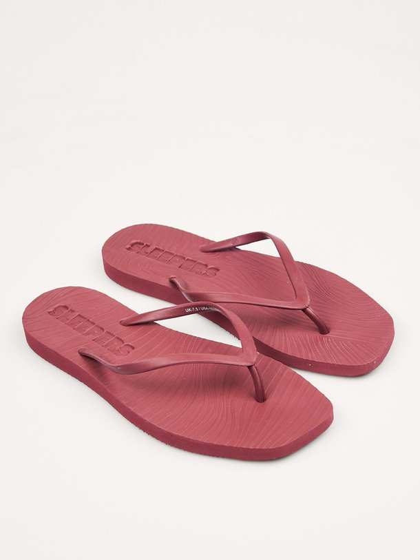 Ontdek de Tapered rubberen slippers van Sleepers in de kleur bordeauxrood bij Orangebag. Op werkdagen voor 21:45 besteld, morgen in huis.