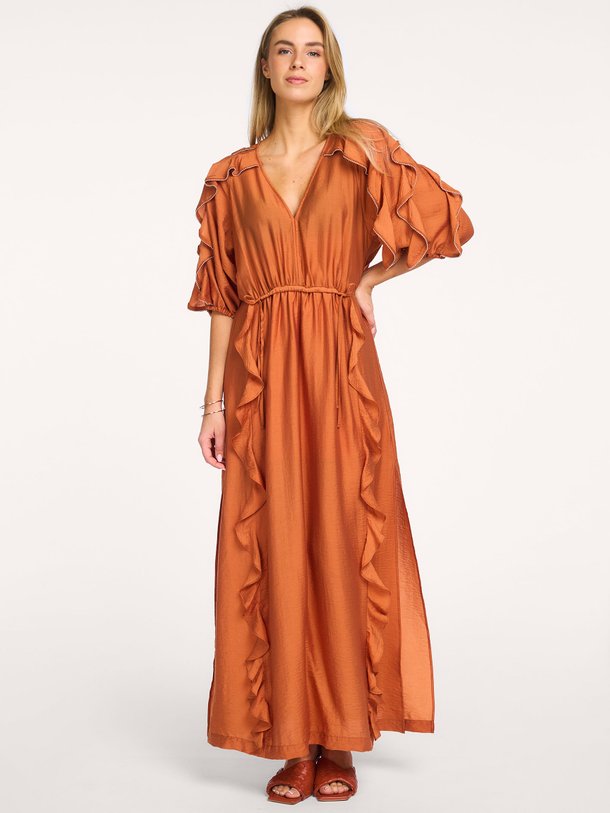 Ontdek de Anzur geweven maxi jurk van Dante 6 in de kleur Oranje bij Orangebag. Op werkdagen voor 21:45 besteld, morgen in huis.
