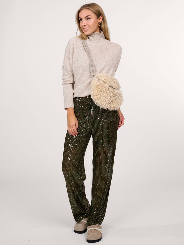 Ontdek de Vanda geweven pailletten broek van Bellerose in de kleur mosgroen bij Orangebag. Op werkdagen voor 21:45 besteld, morgen in huis.