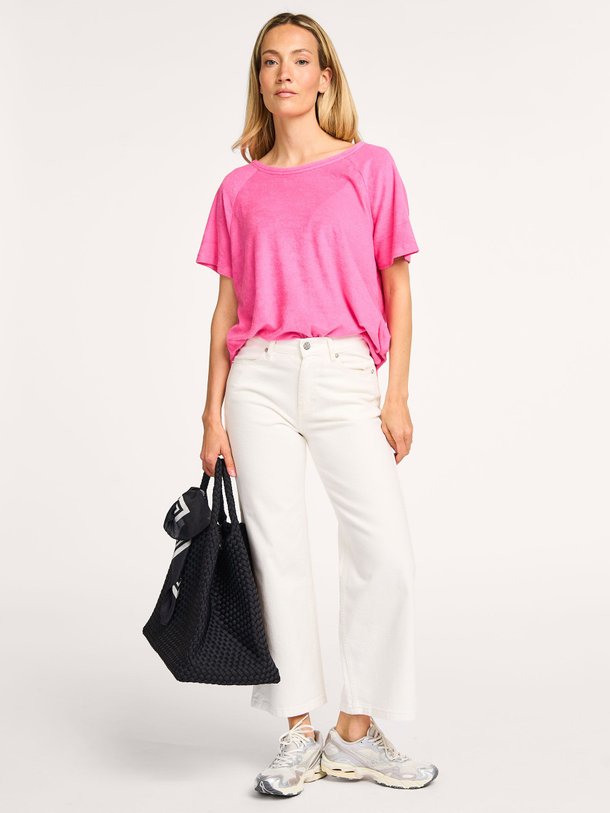 Ontdek de M242 Katoen/modalmix badstof T-shirt van Majestic Filatures in de kleur roze bij Orangebag. Op werkdagen voor 21:45 besteld, morgen in huis.