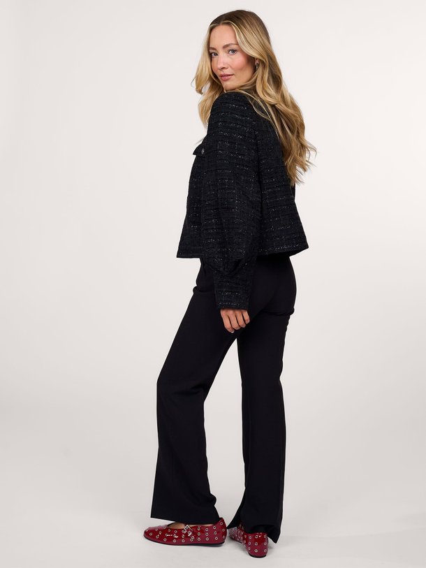 Ontdek de Carter geweven tweed jasje met lurex van Sofie Schnoor in de kleur zwart bij Orangebag. Op werkdagen voor 21:45 besteld, morgen in huis.