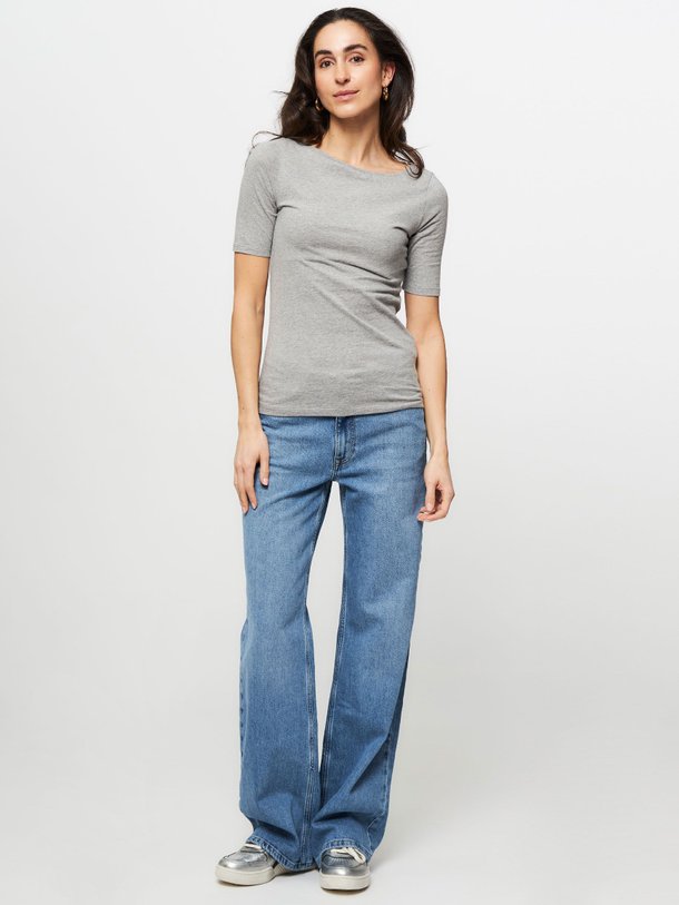 Ontdek de M007 Organic cotton gemêleerd T-shirt van Majestic Filatures in de kleur grijs bij Orangebag. Op werkdagen voor 21:45 besteld, morgen in huis.