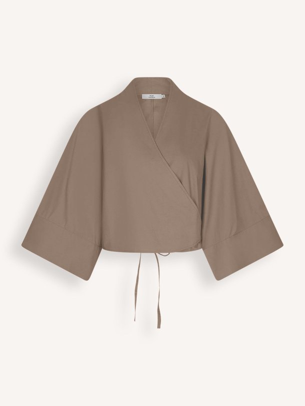 Ontdek de Ilies katoenen overslagtop van Ruby Tuesday in de kleur Groen/bruin bij Orangebag. Op werkdagen voor 21:45 besteld, morgen in huis.