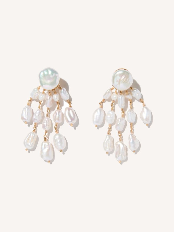 Ontdek de Sienna vergulde one piece oorbel met parels van Mimi et Toi in de kleur Goudkleur bij Orangebag. Op werkdagen voor 21:45 besteld, morgen in huis.