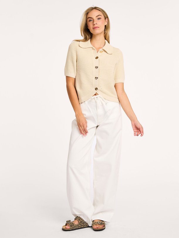 Ontdek de Cosa katoenmix vest van Studio Anneloes in de kleur ecru bij Orangebag. Op werkdagen voor 21:45 besteld, morgen in huis.