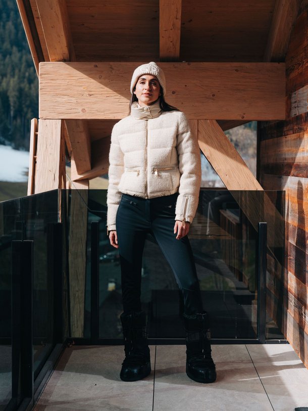 Ontdek de Paris technische ski broek long van Goldbergh in de kleur zwart bij Orangebag. Op werkdagen voor 21:45 besteld, morgen in huis.