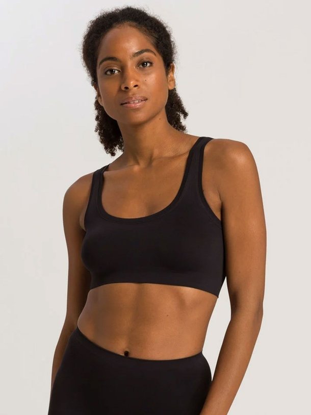 Ontdek de Touch Feeling Jersey bralette van Hanro in de kleur zwart bij Orangebag. Op werkdagen voor 21:45 besteld, morgen in huis.