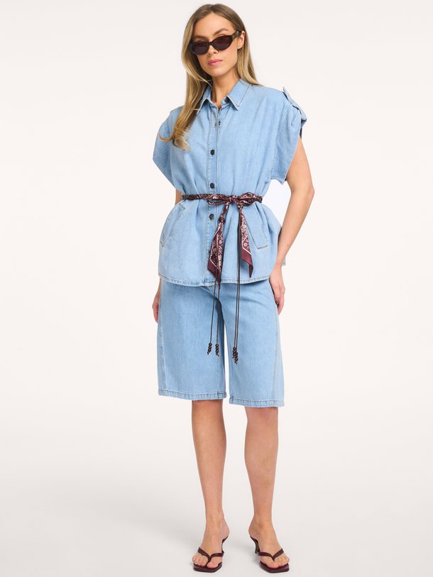 Ontdek de Sharon denim bermuda short van Co'Couture in de kleur Blauw bij Orangebag. Op werkdagen voor 21:45 besteld, morgen in huis.