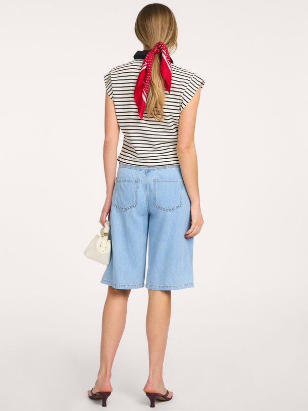 Ontdek de Sharon denim bermuda short van Co'Couture in de kleur Blauw bij Orangebag. Op werkdagen voor 21:45 besteld, morgen in huis.