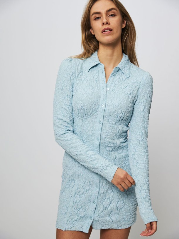 Ontdek de Kacy katoenmix kanten jurk van Rotate Birger Christensen in de kleur lichtblauw bij Orangebag. Op werkdagen voor 21:45 besteld, morgen in huis.