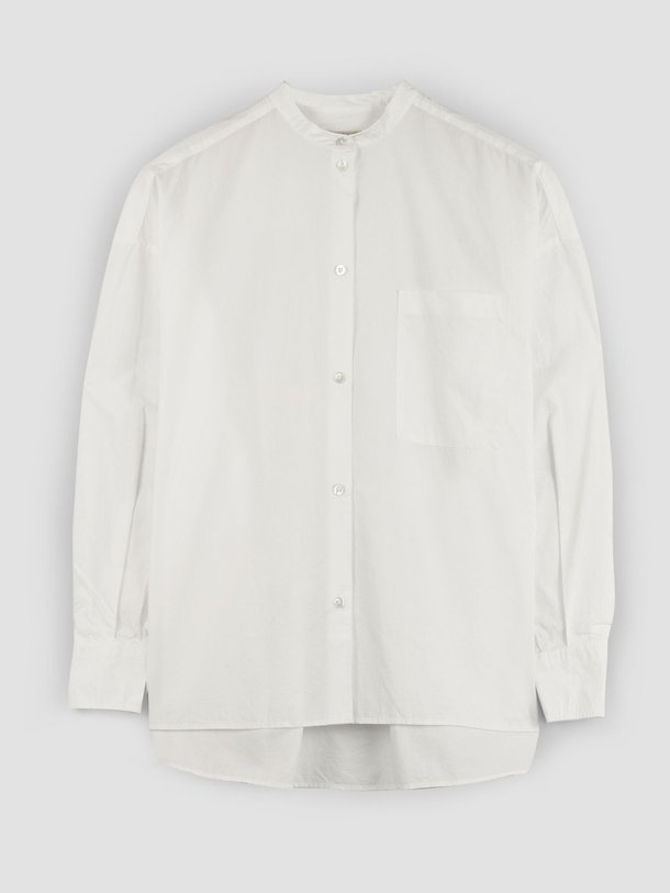 Ontdek de Gorky katoenen poplin oversized blouse van Bellerose in de kleur wit bij Orangebag. Op werkdagen voor 21:45 besteld, morgen in huis.
