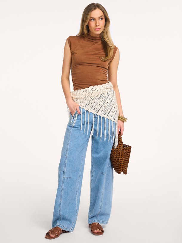 Ontdek de Filly katoenen sjaal van Co'Couture in de kleur Off-white bij Orangebag. Op werkdagen voor 21:45 besteld, morgen in huis.