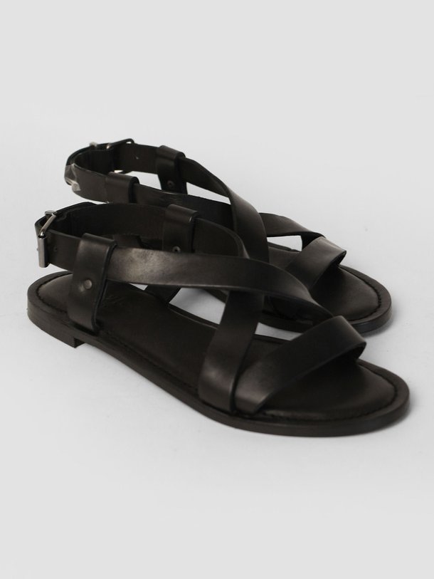 Ontdek de Laura lederen sandalen van Ivylee Copenhagen in de kleur zwart bij Orangebag. Op werkdagen voor 21:45 besteld, morgen in huis.