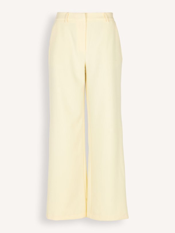Ontdek de Lolani viscosemix broek van Freebird in de kleur Geel bij Orangebag. Op werkdagen voor 21:45 besteld, morgen in huis.