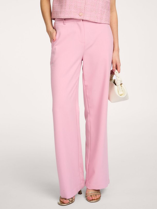 Ontdek de Lolani viscosemix broek van Freebird in de kleur Roze bij Orangebag. Op werkdagen voor 21:45 besteld, morgen in huis.