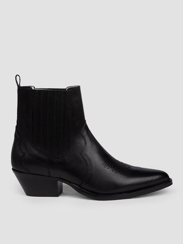 Ontdek de Hudson lederen western boots van Silver Grace in de kleur zwart bij Orangebag. Op werkdagen voor 21:45 besteld, morgen in huis.