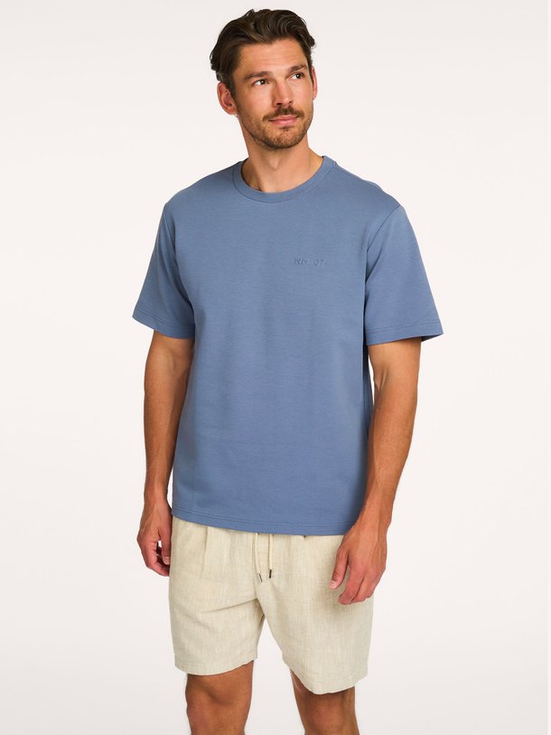 Ontdek de Nat SS Logo Tee 3457 van NN.07 bij Orangebag. Op werkdagen voor 21:45 besteld, morgen in huis.