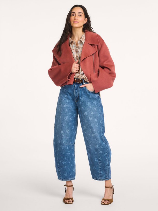 Ontdek de Jandrew viscosemix geruite blouse van Essentiel Antwerp in de kleur Lichtbruin bij Orangebag. Op werkdagen voor 21:45 besteld, morgen in huis.