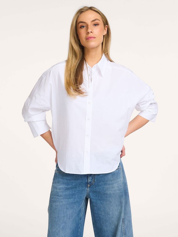 Ontdek de Organic cotton blouse van Closed in de kleur Wit bij Orangebag. Op werkdagen voor 21:45 besteld, morgen in huis.