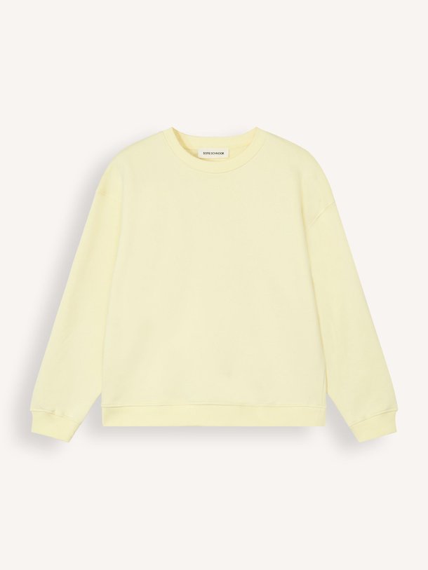 Ontdek de Emi katoenmix sweater van Sofie Schnoor in de kleur Geel bij Orangebag. Op werkdagen voor 21:45 besteld, morgen in huis.