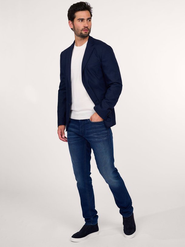 Ontdek de Hanry wol/viscosemix blazer van Boss in de kleur donkerblauw bij Orangebag. Op werkdagen voor 21:45 besteld, morgen in huis.