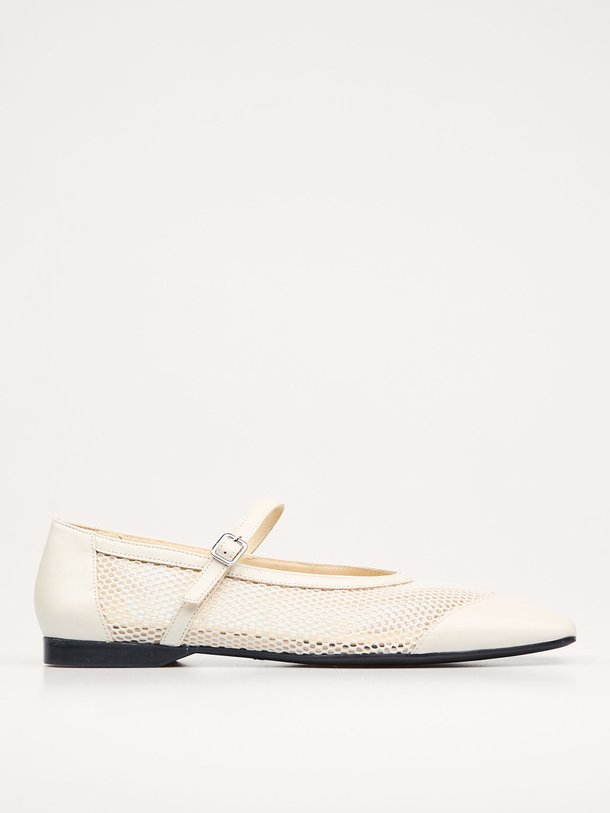 Ontdek de Delia lederen mesh ballerina's van Vagabond Shoemakers in de kleur off-white bij Orangebag. Op werkdagen voor 21:45 besteld, morgen in huis.