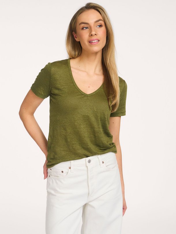 Ontdek de Linnen T-shirt van Closed bij Orangebag. Op werkdagen voor 21:45 besteld, morgen in huis.