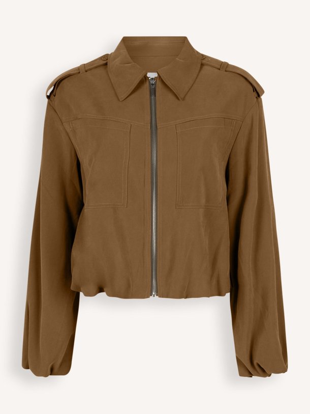 Ontdek de Rosalie viscosemix jack van Aaiko in de kleur Donkergroen bij Orangebag. Op werkdagen voor 21:45 besteld, morgen in huis.