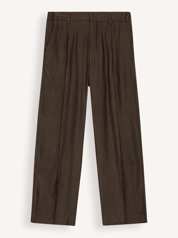 Ontdek de Kay viscose/linnenmix broek van NN.07 in de kleur Donkerbruin bij Orangebag. Op werkdagen voor 21:45 besteld, morgen in huis.