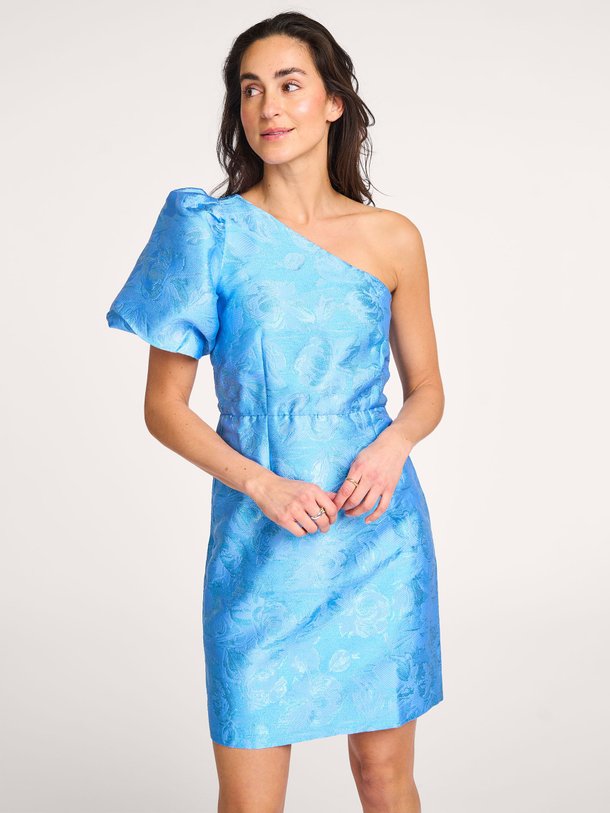 Ontdek de Dania geweven jacquard jurk met lurex van Freebird in de kleur blauw bij Orangebag. Op werkdagen voor 21:45 besteld, morgen in huis.