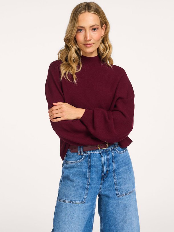 Ontdek de Kimoni wollen trui van Drykorn in de kleur Bordeauxrood bij Orangebag. Op werkdagen voor 21:45 besteld, morgen in huis.