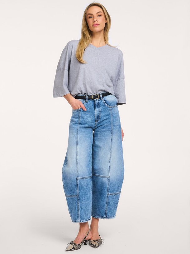 Ontdek de Sia mid waist barrel fit non-stretch jeans van Icon Denim in de kleur Blauw bij Orangebag. Op werkdagen voor 21:45 besteld, morgen in huis.