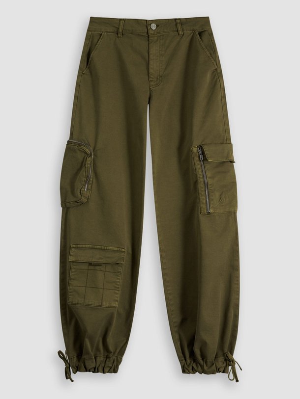 Ontdek de Chinea high waist loose fit cargo broek van Gestuz in de kleur donkergroen bij Orangebag. Op werkdagen voor 21:45 besteld, morgen in huis.