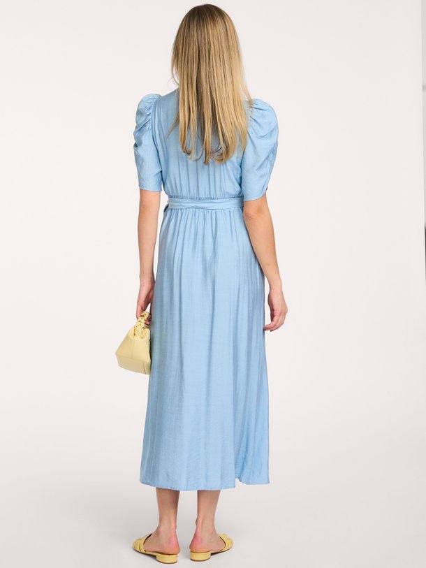 Ontdek de Hera viscosemix maxi jurk van Co'Couture in de kleur Blauw bij Orangebag. Op werkdagen voor 21:45 besteld, morgen in huis.