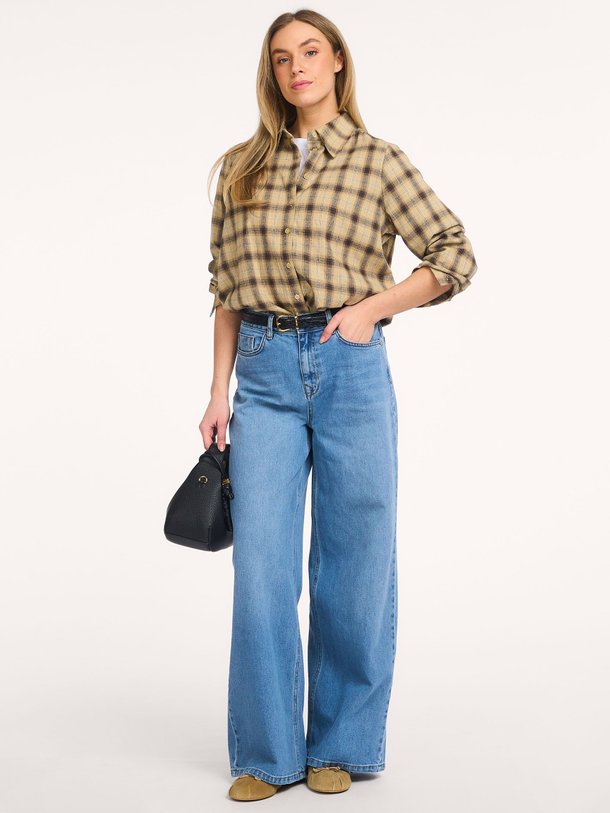 Ontdek de Jessie low waist wide leg non-stretch jeans van My Essential Wardrobe in de kleur Lichtblauw bij Orangebag. Op werkdagen voor 21:45 besteld, morgen in huis.
