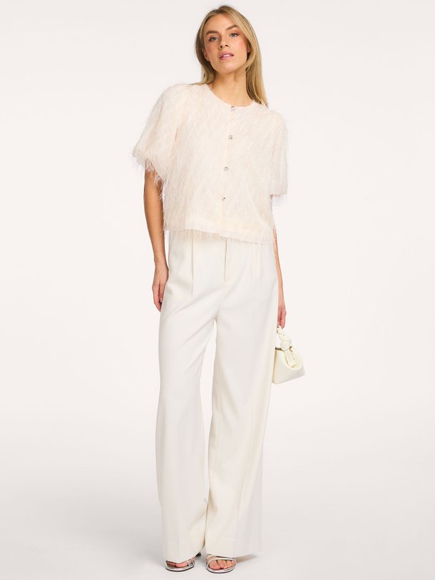 Ontdek de Aisa geweven blouse met franjes van Neo Noir in de kleur Crème bij Orangebag. Op werkdagen voor 21:45 besteld, morgen in huis.