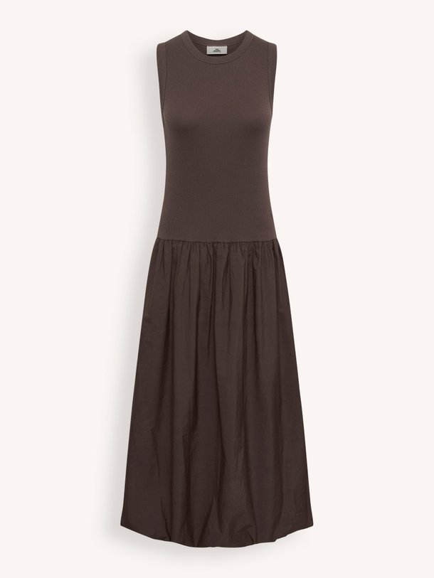 Ontdek de Oda Balloon Dress van Karen By Simonsen bij Orangebag. Op werkdagen voor 21:45 besteld, morgen in huis.