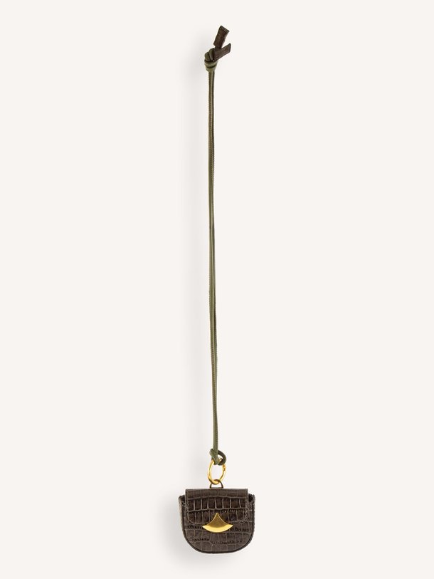 Ontdek de Luzi Nano lederen AirPods-hoesje van Sessun in de kleur Donkergroen bij Orangebag. Op werkdagen voor 21:45 besteld, morgen in huis.