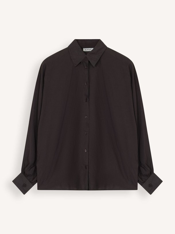 Ontdek de Antonia katoenen voile blouse van So Sue in de kleur Donkerbruin bij Orangebag. Op werkdagen voor 21:45 besteld, morgen in huis.