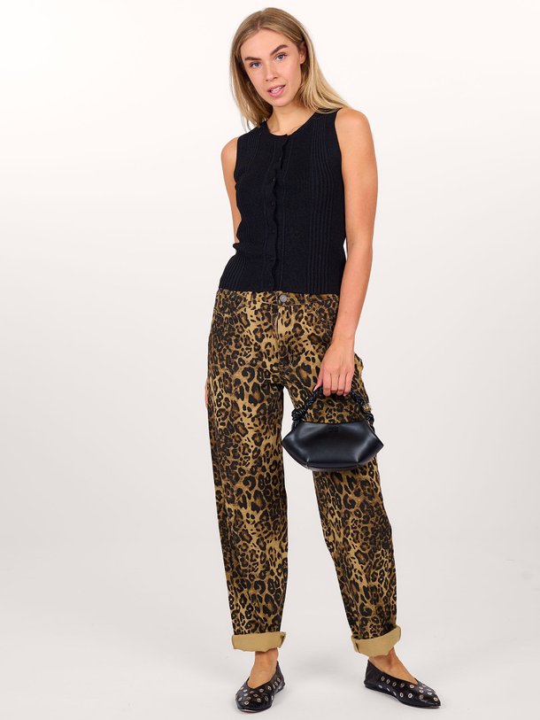 Ontdek de High waist straight fit leopard jeans van Sofie Schnoor in de kleur bruin bij Orangebag. Op werkdagen voor 21:45 besteld, morgen in huis.