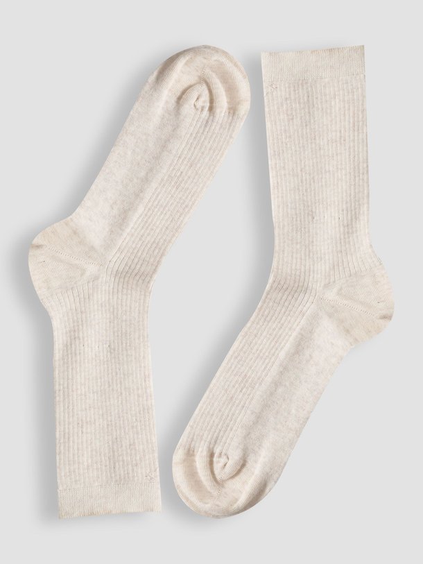 Ontdek de Organic cotton gemêleerde sokken van Colorful Standard in de kleur ecru bij Orangebag. Op werkdagen voor 21:45 besteld, morgen in huis.