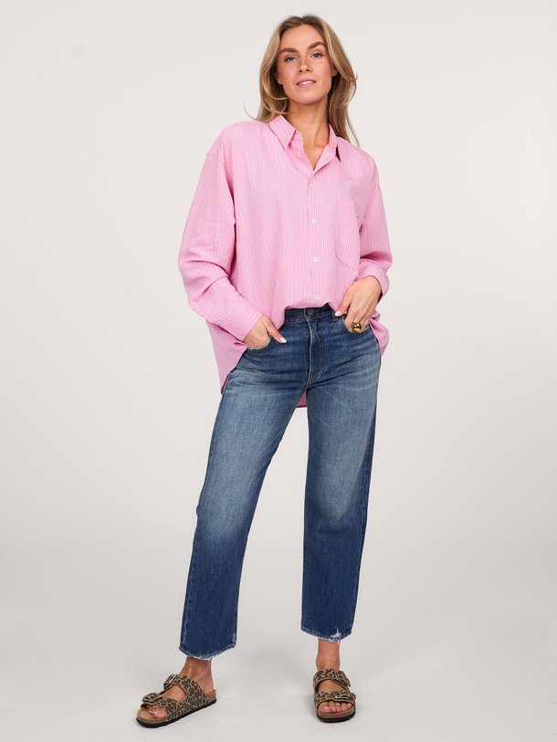 Ontdek de Lindsay mid waist slim fit non stretch jeans van Denimist in de kleur blauw bij Orangebag. Op werkdagen voor 21:45 besteld, morgen in huis.