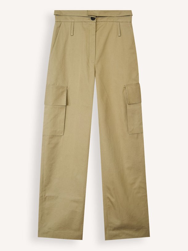 Ontdek de Indra katoenen cargo broek van Iro in de kleur Army bij Orangebag. Op werkdagen voor 21:45 besteld, morgen in huis.