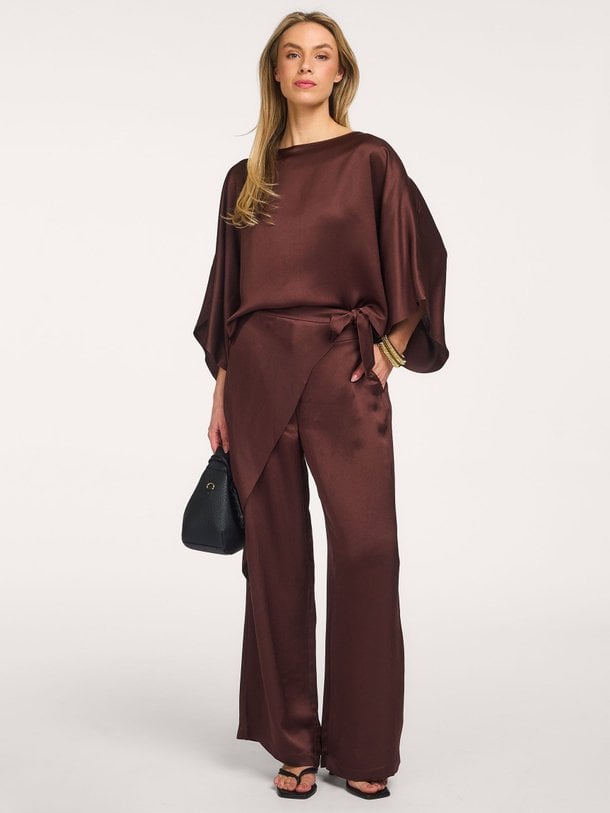 Ontdek de Geweven broek van Summum in de kleur Bruin bij Orangebag. Op werkdagen voor 21:45 besteld, morgen in huis.